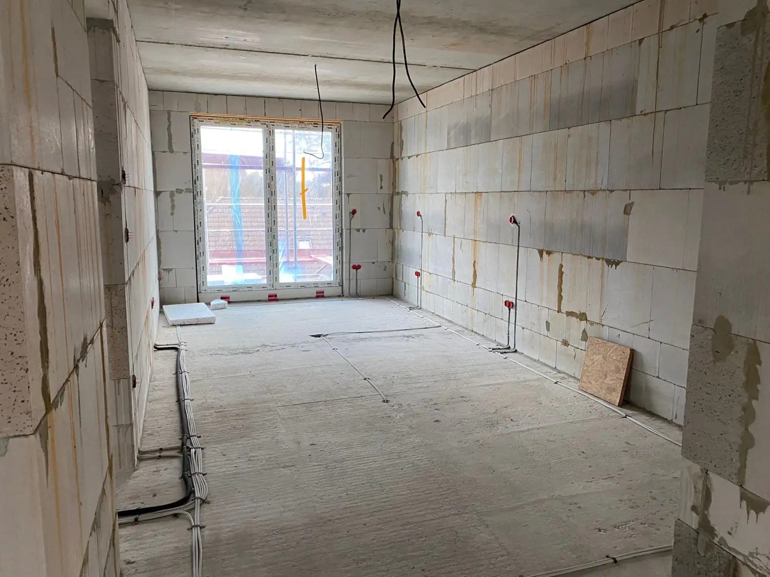 Fertigstellung Bodenplatte und Rohbaubeginn durch Triwex immobilien und Baumanagement GmbH